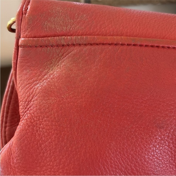 Tory Burch | Orange Amanda Leather Detachable Chain Crossbody Strap Clutch Bag - Picture 6 of 16